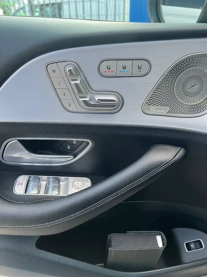 Mercedes-Benz GLS 350 4M 9G COMAND PANORAMA DISTRONIC KEYLESS 17
