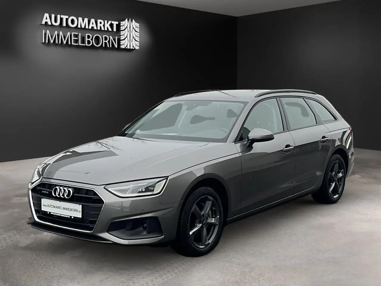 Audi A4 204ps40quattro STHZG*AHK*Leder*LED*3Zonen* 4