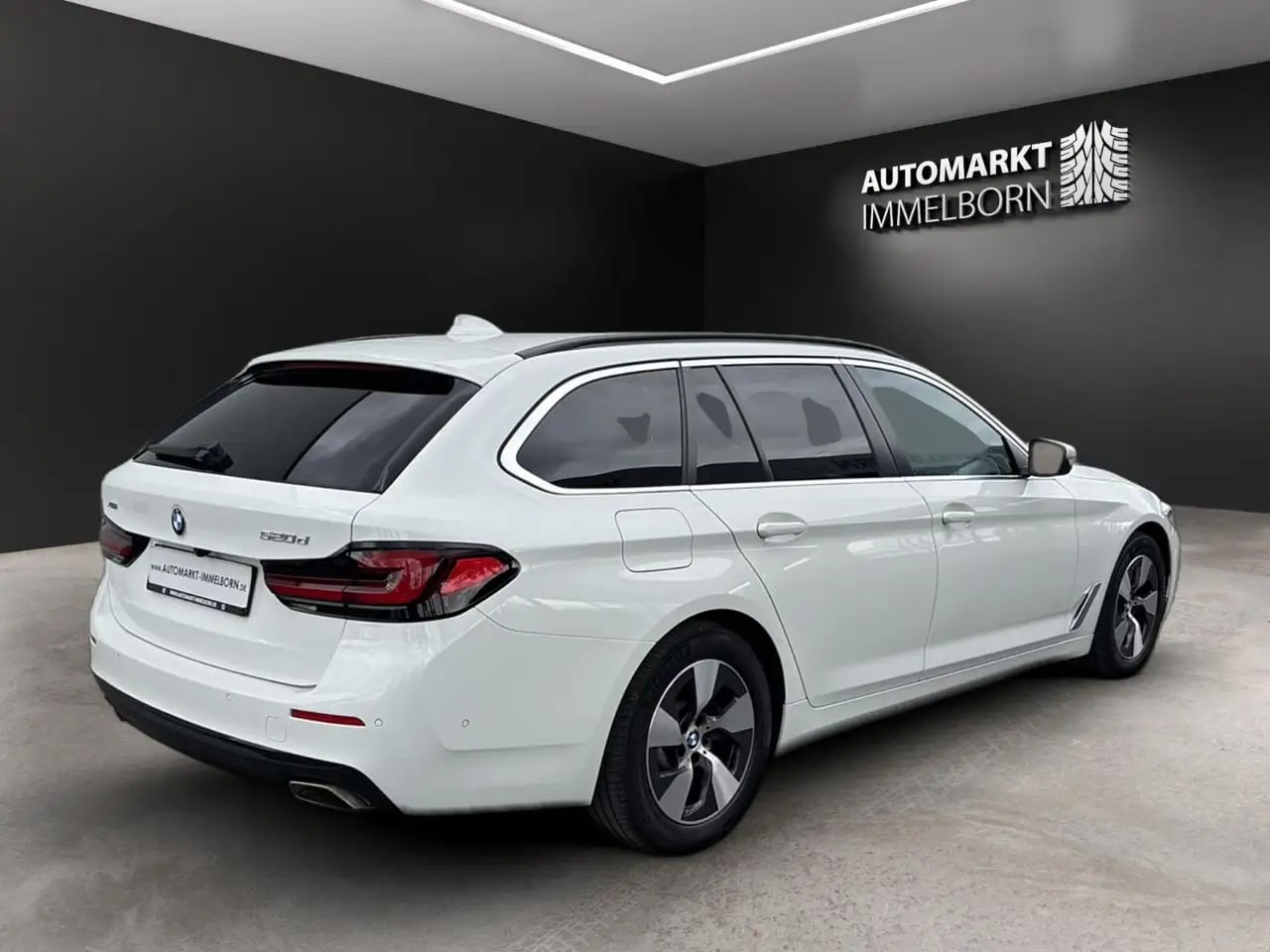 BMW 520 d ALLRAD LEDER*ALARM*Memory*LED*Sportlenkrad 6