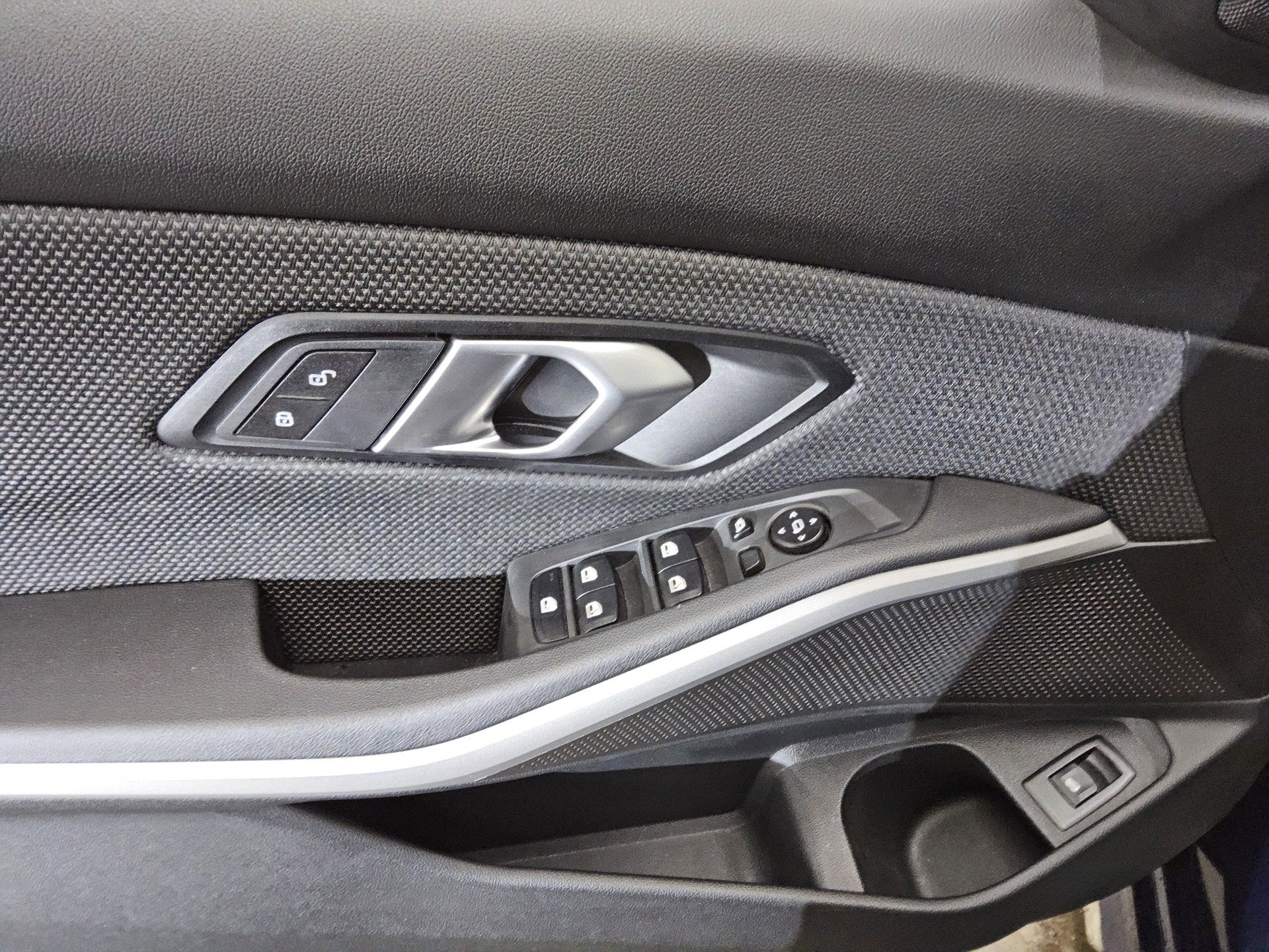 BMW 320dA Touring xDr Navi Laser LC Pro HuD HiFI DAB 10
