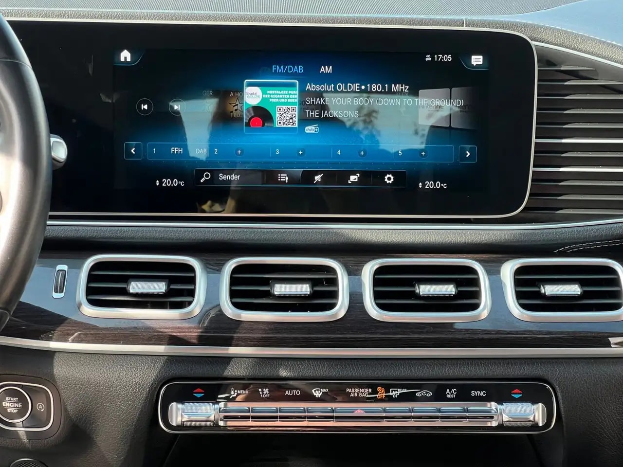 Mercedes-Benz GLS 400 d 4M 9G COMAND PANORAMA DISTRONIC KEYLESS 20