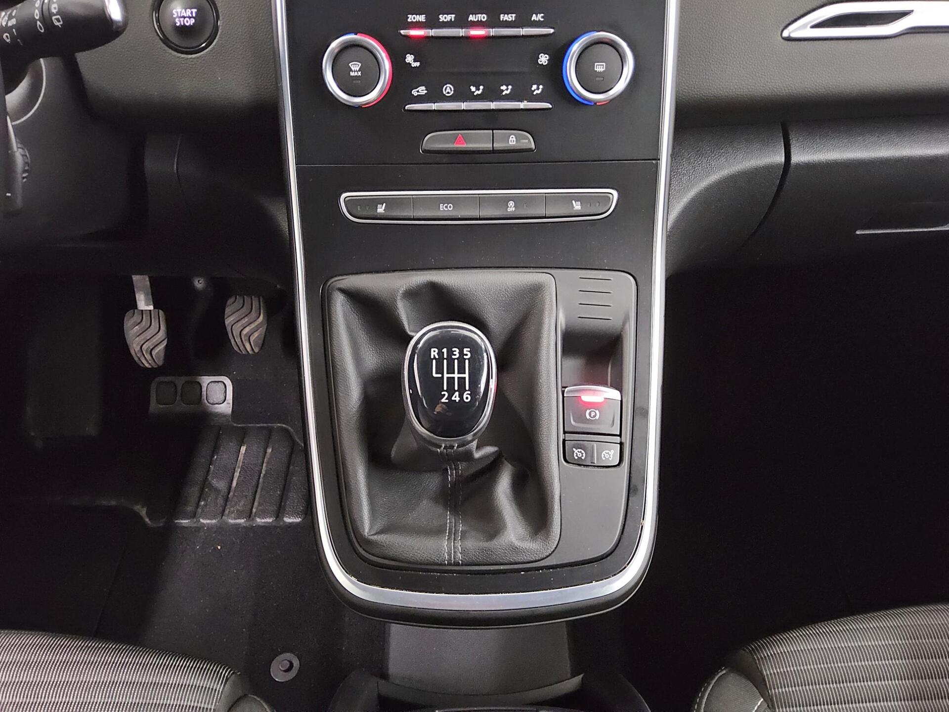 Renault Grand Scenic 1.7 BLUE dCi Navi PDC  LED 6