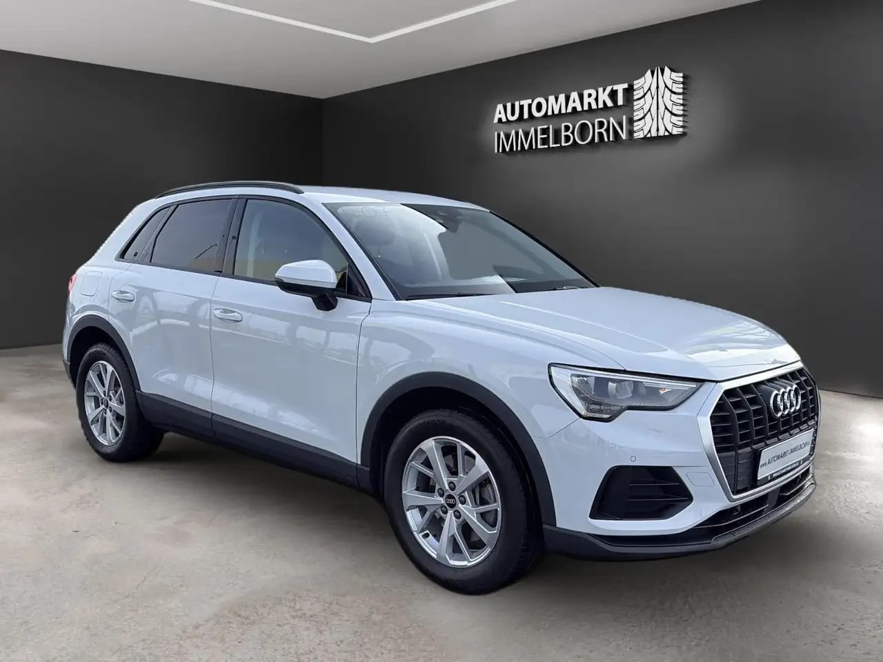 Audi Q3 45 TFSI e LED*Navi*AHK*Virtual*ACC*Sound*18