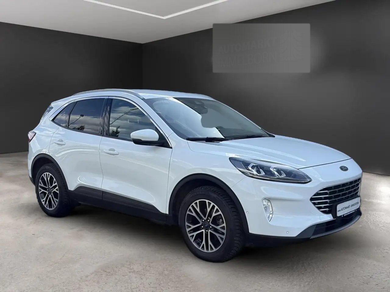 Ford Kuga PlHybrid  AHK*Kamera*LED*ACC*TW+VZ*18*LED