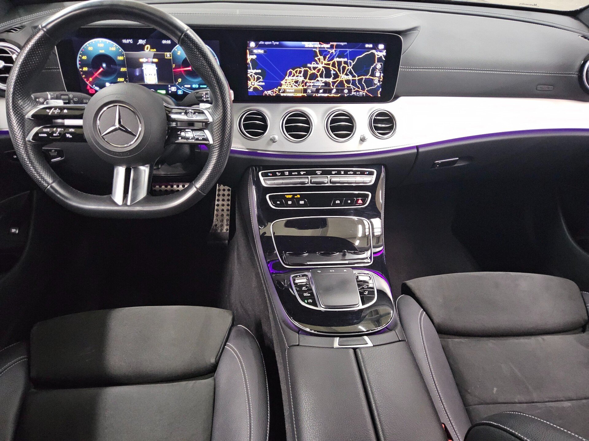 Mercedes-Benz E 300 T d 4M AMG-Line Navi LED Widescreen HuD 5