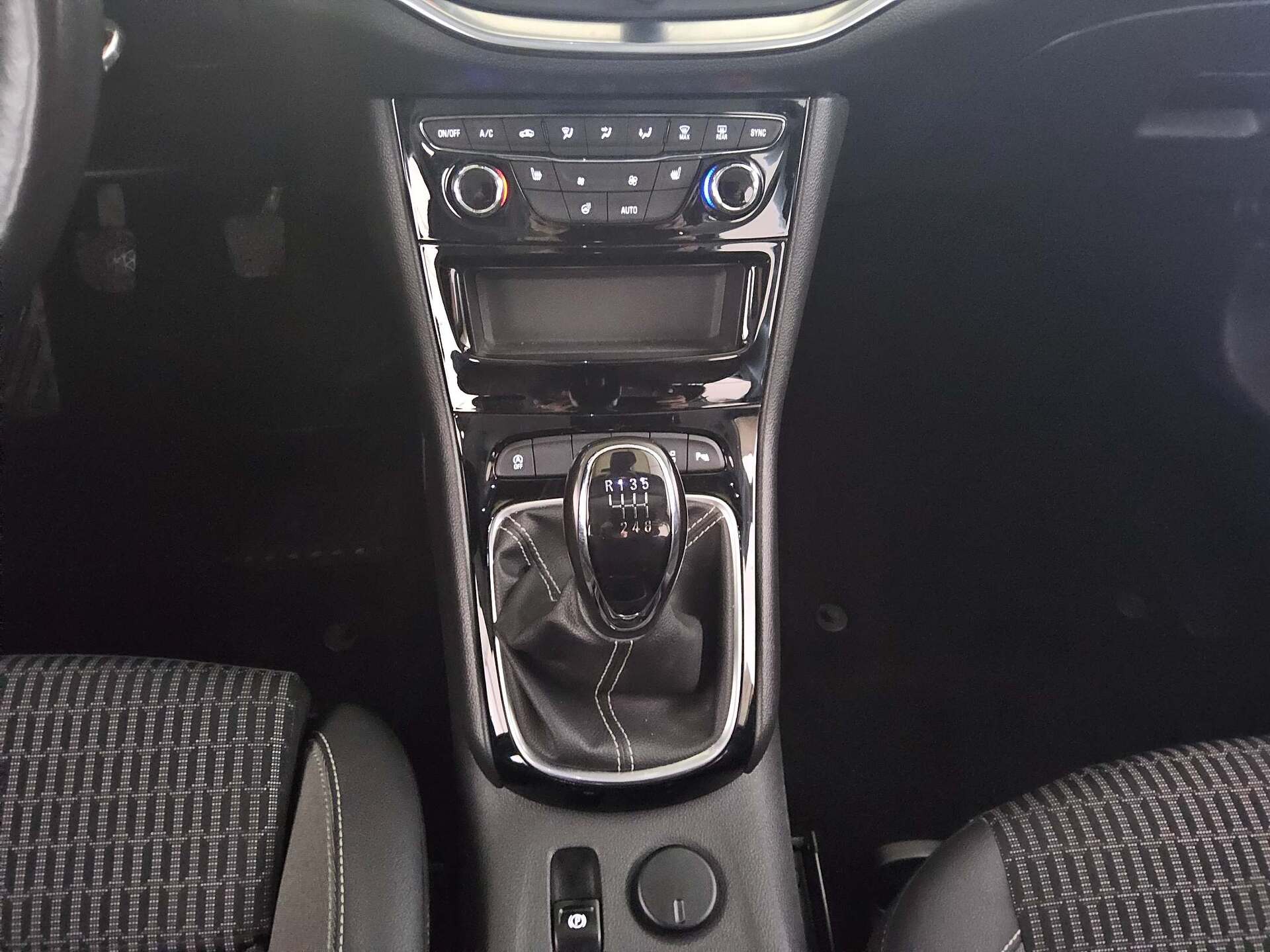 Opel Astra ST 1.5 D Elegance T-Leder Navi LED 6