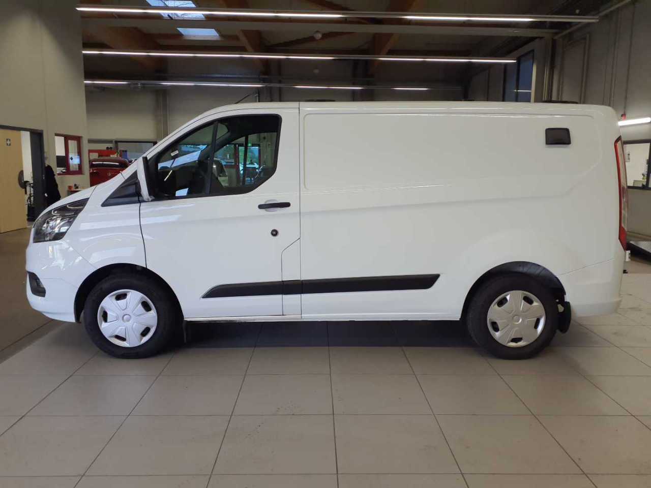 Ford Transit Custom 320 L1H1 LKW VA Trend 6