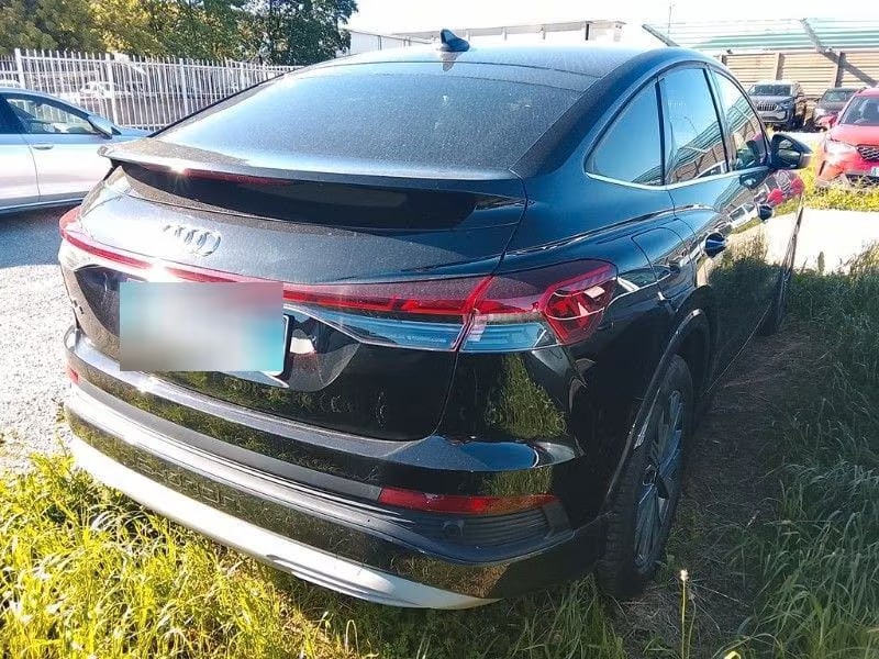Audi Q4 2024 3