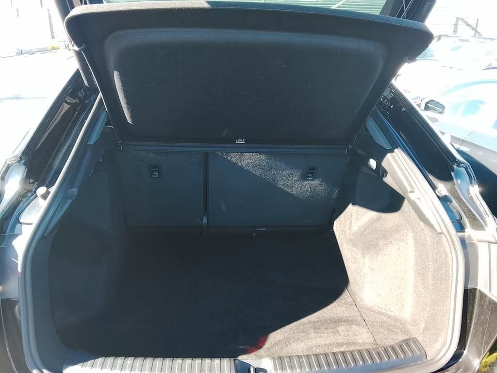 Audi Q4 2024 7