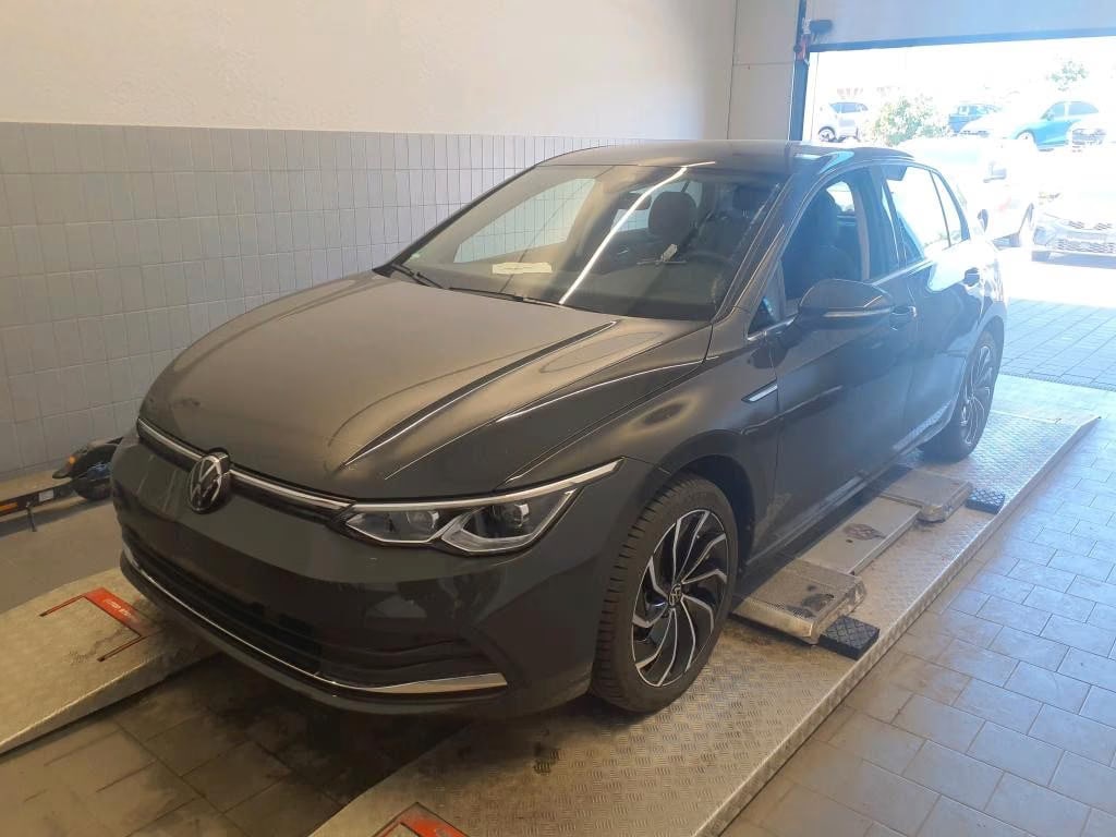 Volkswagen Golf 2.0 2024