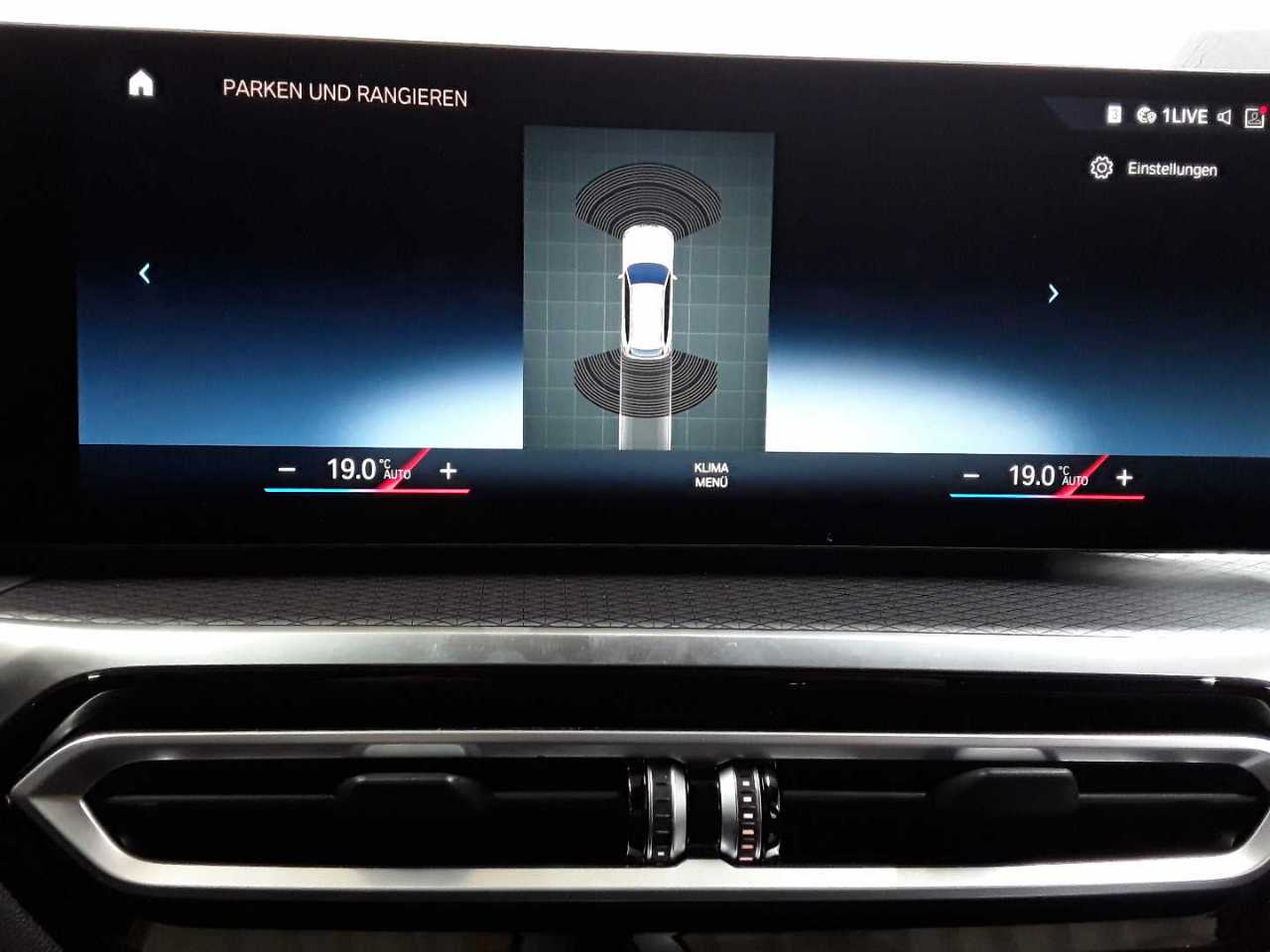 BMW 330i Touring xDrive Aut. 15