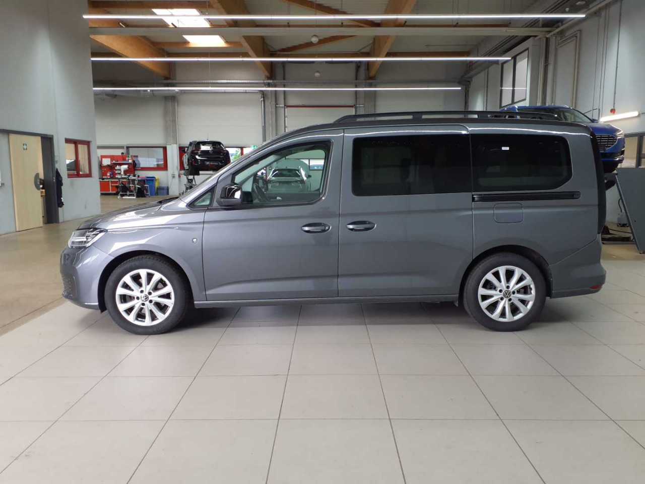 Volkswagen Caddy 2.0 TDI BMT (7-Si.) DSG Life Maxi 6