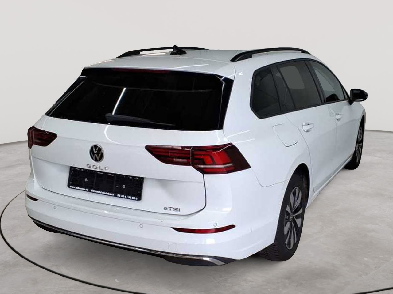 Volkswagen Golf Variant 1.5 eTSI OPF DSG Goal 4