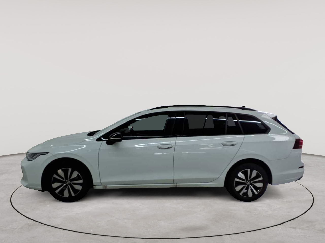 Volkswagen Golf Variant 1.5 eTSI OPF DSG Goal 6