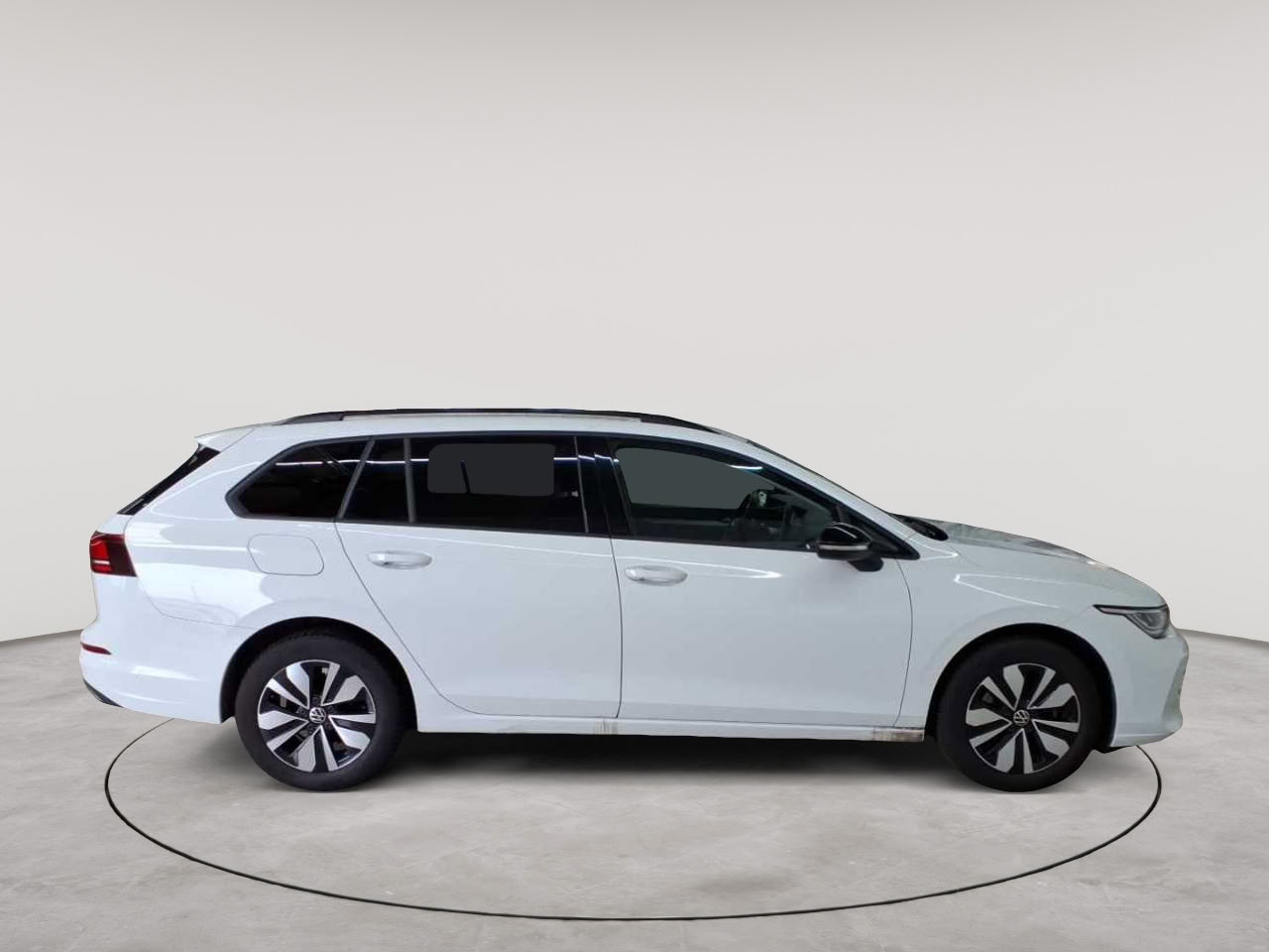 Volkswagen Golf Variant 1.5 eTSI OPF DSG Goal 3