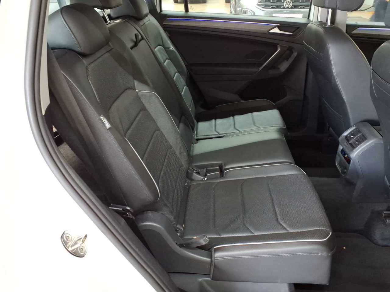 Volkswagen Tiguan Allspace 2.0 TDI SCR 4Motion DSG Elegance 13