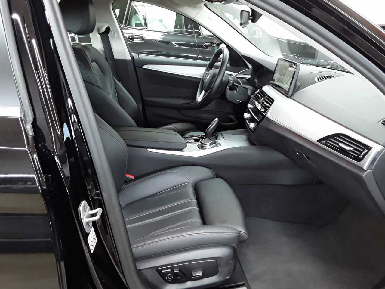 BMW 530d xDrive Touring Aut. 8