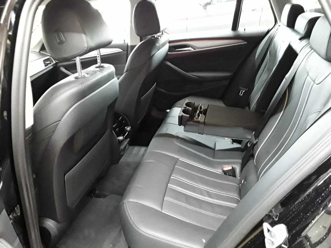 BMW 530d xDrive Touring Aut. 13