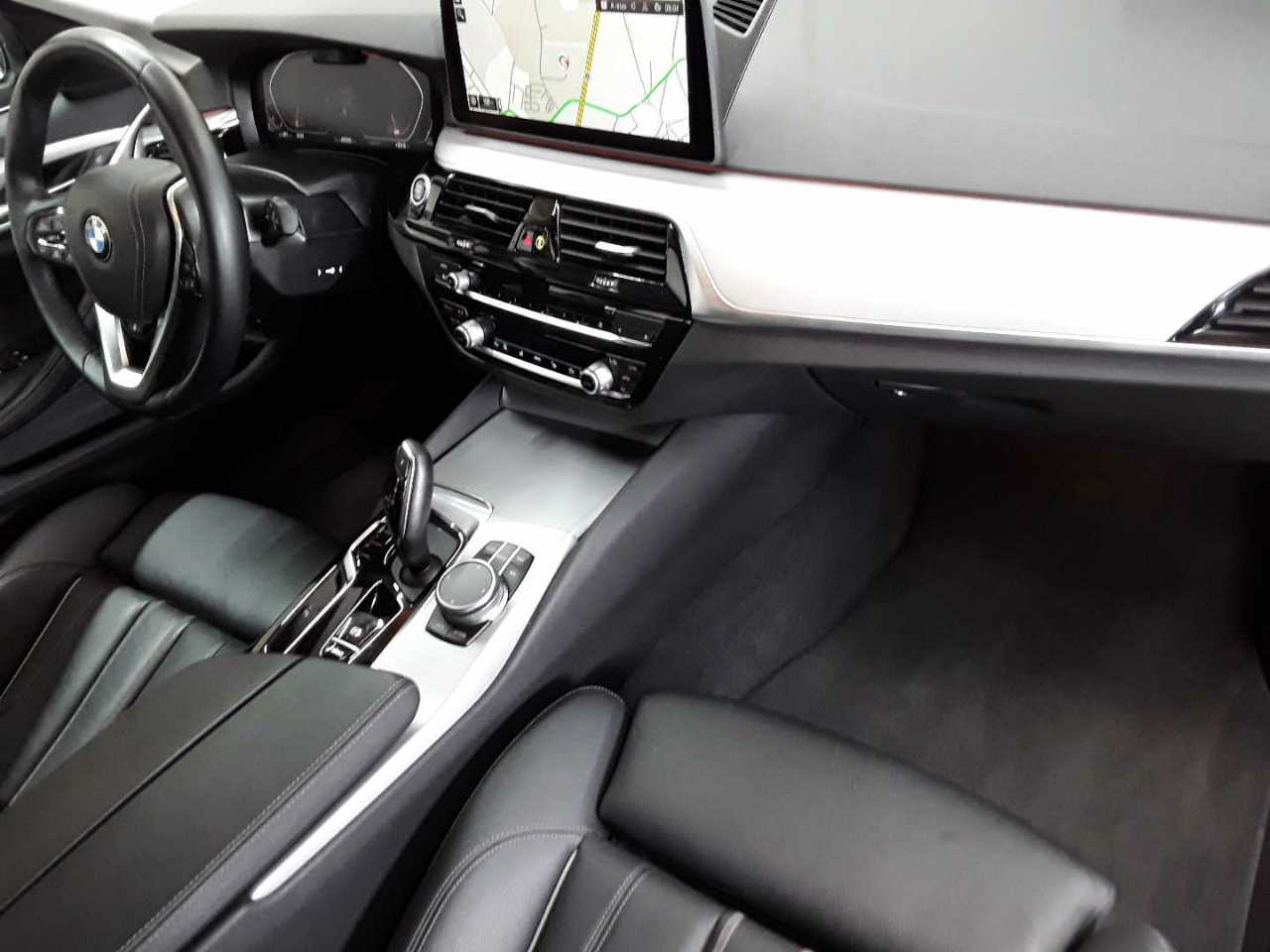 BMW 530d xDrive Touring Aut. 9