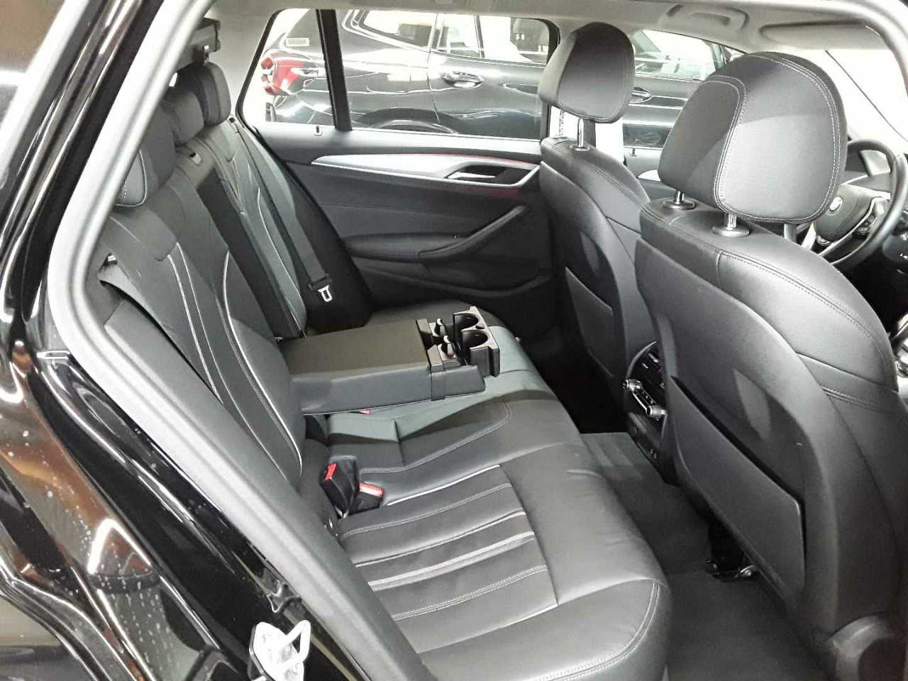 BMW 530d xDrive Touring Aut. 14