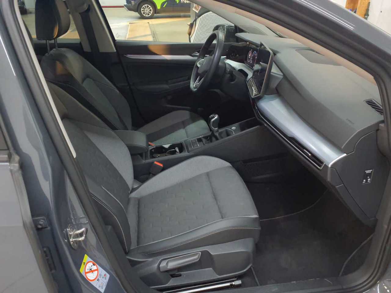 Volkswagen Golf 1.5 TSI OPF Goal 8