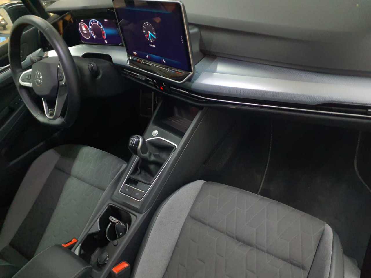 Volkswagen Golf 1.5 TSI OPF Goal 9