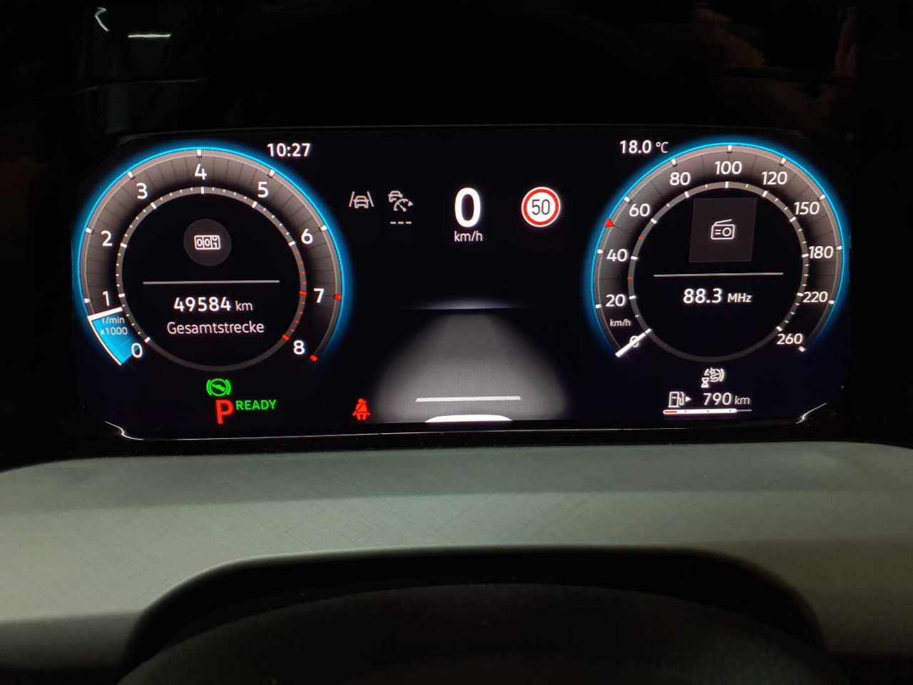 Volkswagen Golf 1.5 eTSI OPF DSG Life 11