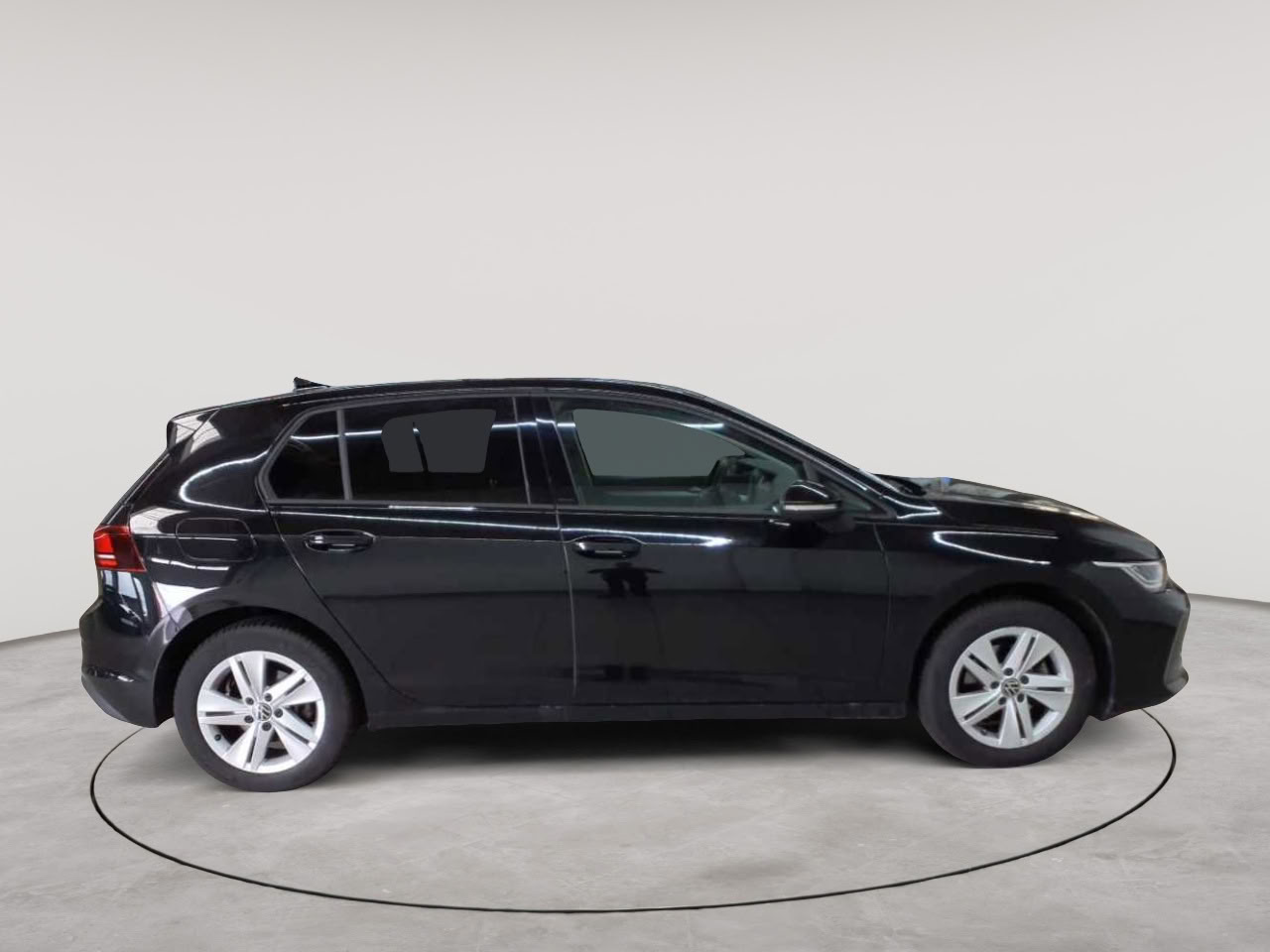 Volkswagen Golf 1.5 eTSI OPF DSG Life 3
