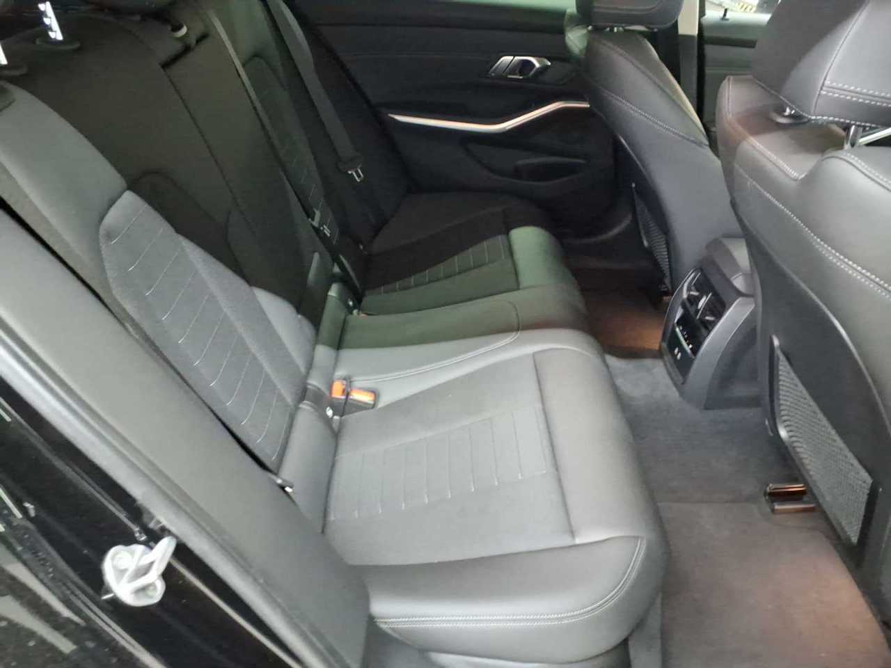 BMW 320d Touring Aut. 14