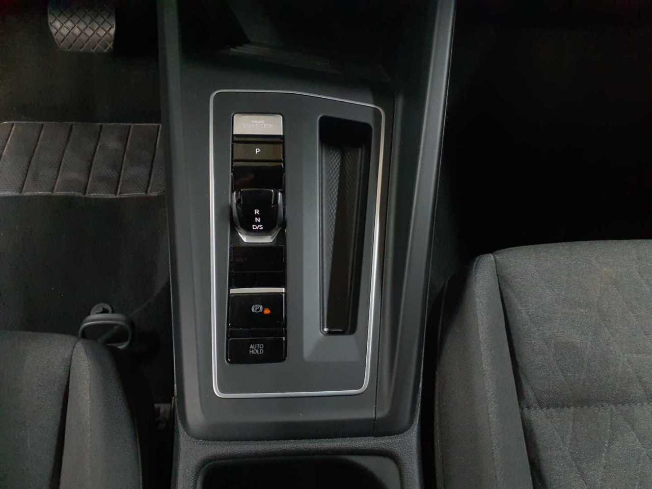 Volkswagen Golf Variant 1.5 eTSI OPF DSG Life 10