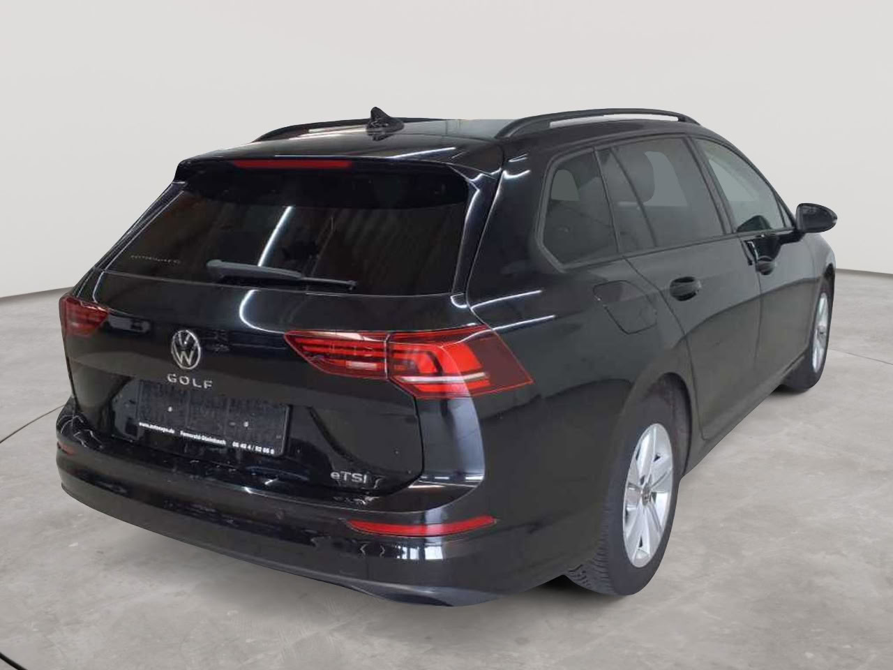 Volkswagen Golf Variant 1.5 eTSI OPF DSG Life 4