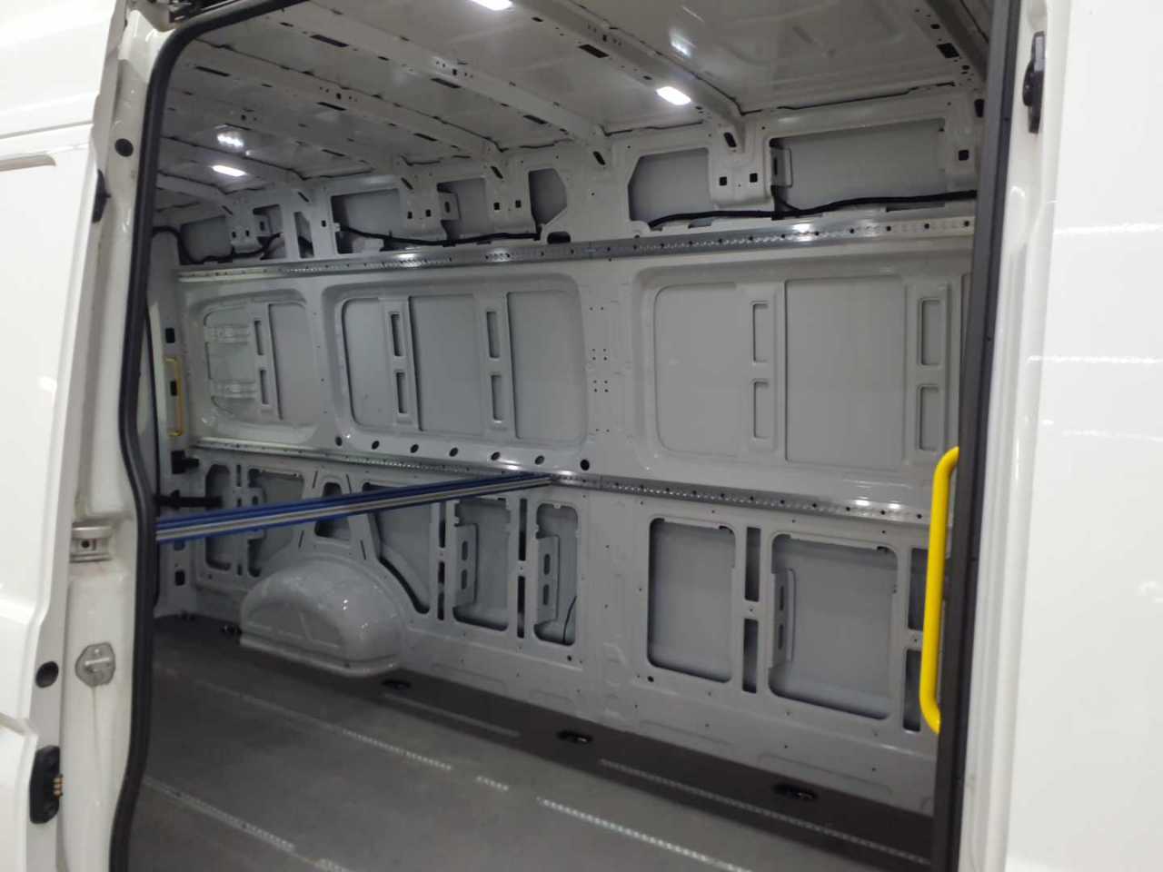 Volkswagen Crafter 35 TDI VA 10