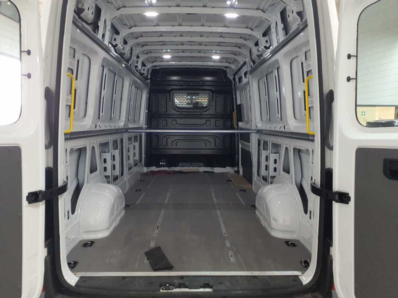 Volkswagen Crafter 35 TDI VA 8