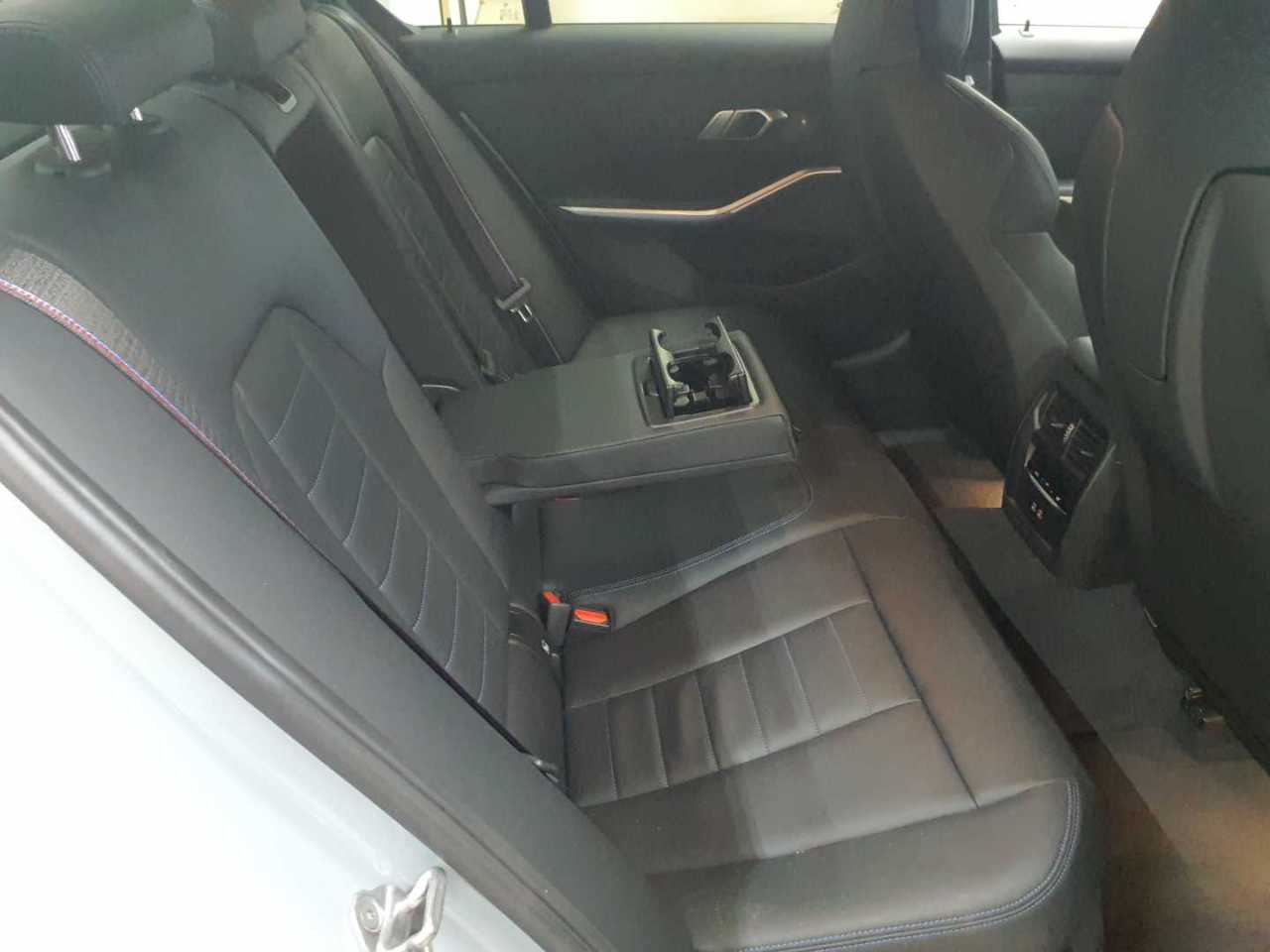 BMW M340d xDrive 11