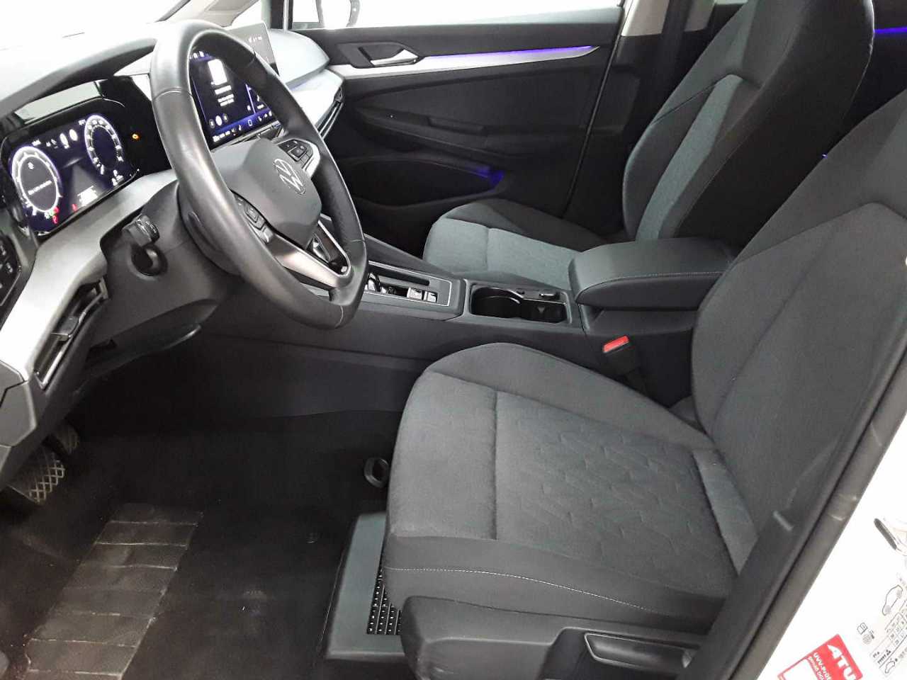 Volkswagen Golf 1.5 eTSI OPF DSG Life 7