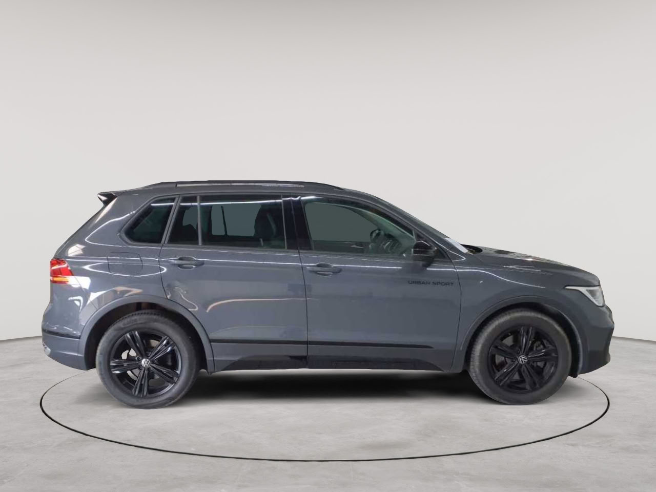 Volkswagen Tiguan 2.0 TSI OPF 4MOTION DSG URBAN SPORT 3