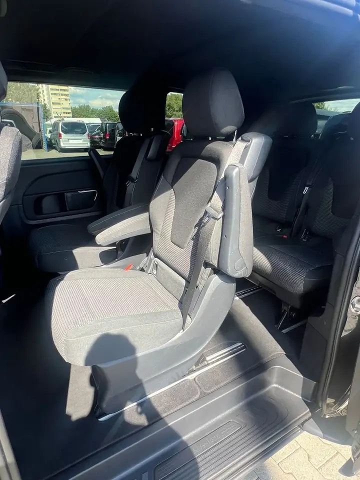 Mercedes-Benz V 300 d 4MATIC NAVI KAMERA 7-SITZER 3x EL.TÜREN 17