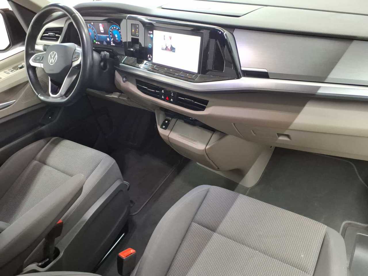 Volkswagen Multivan Kurz eHybrid Life 9