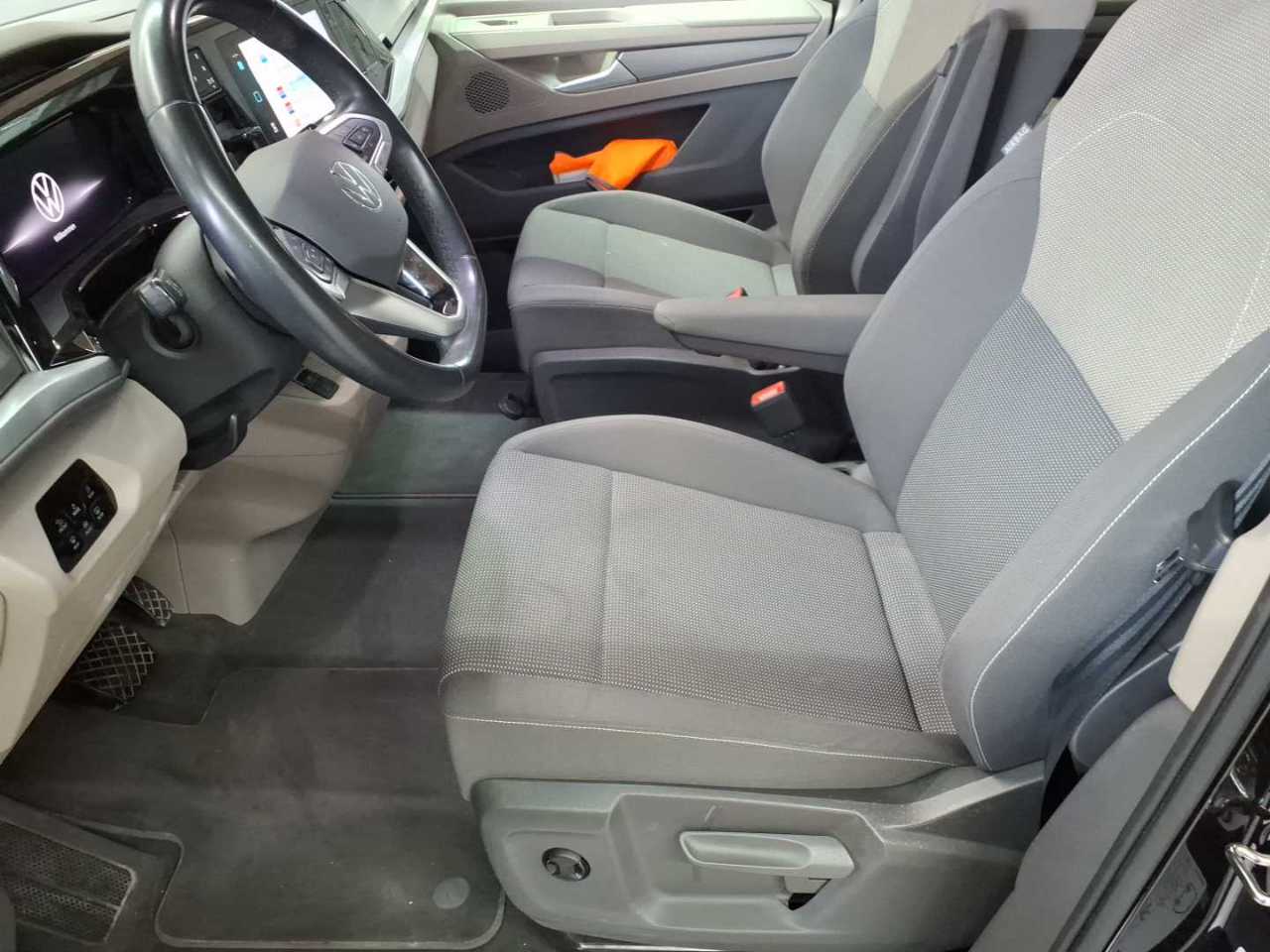 Volkswagen Multivan Kurz eHybrid Life 7