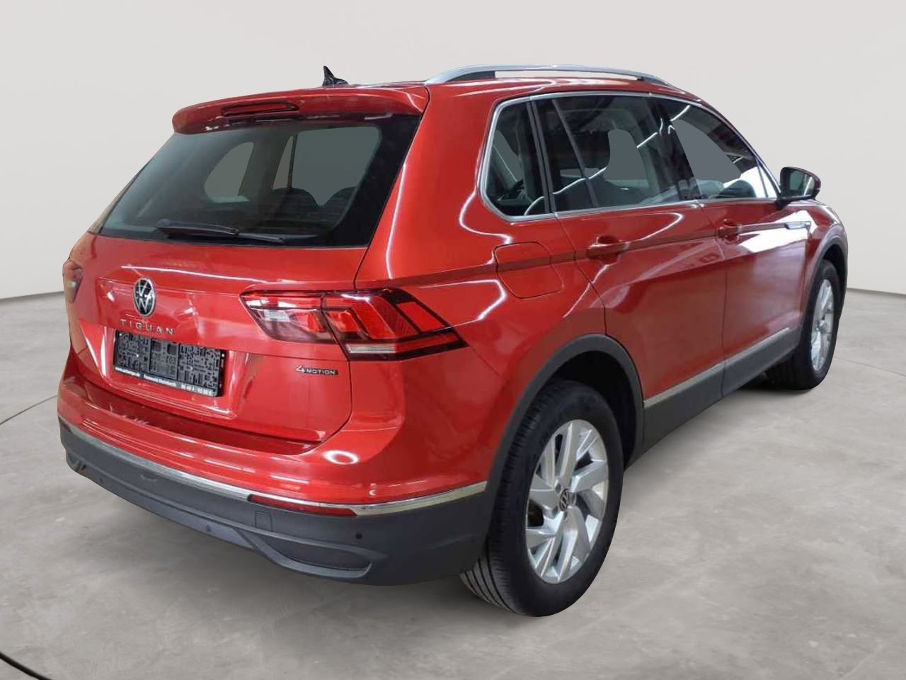 Volkswagen Tiguan 2.0 TDI SCR 4MOTION DSG Life 4