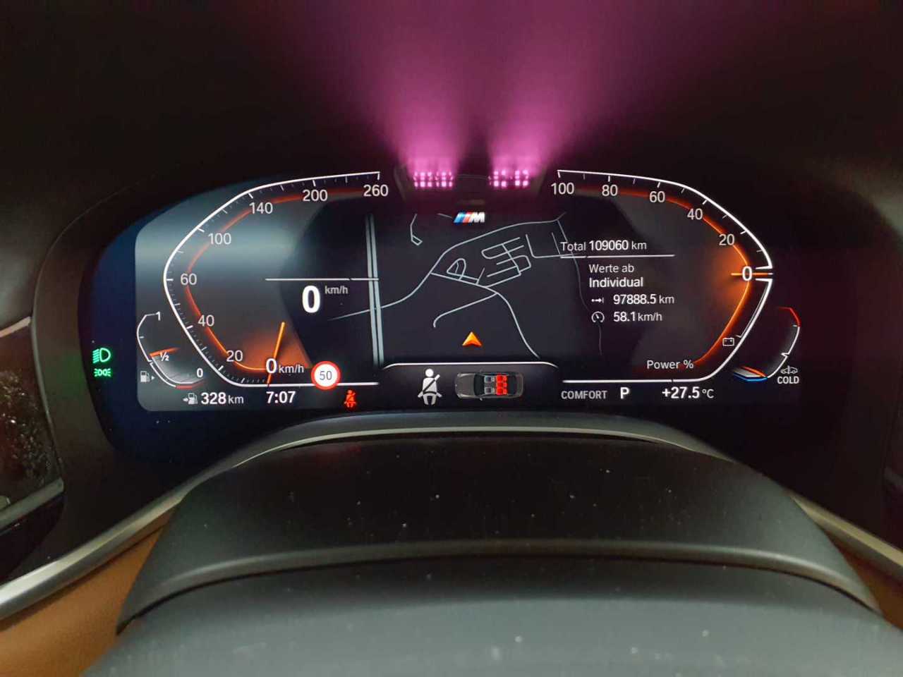 BMW 750i xDrive 11