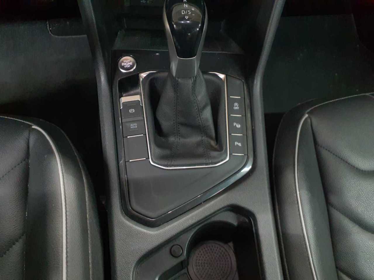 Volkswagen Tiguan 2.0 TDI SCR DSG Elegance 10