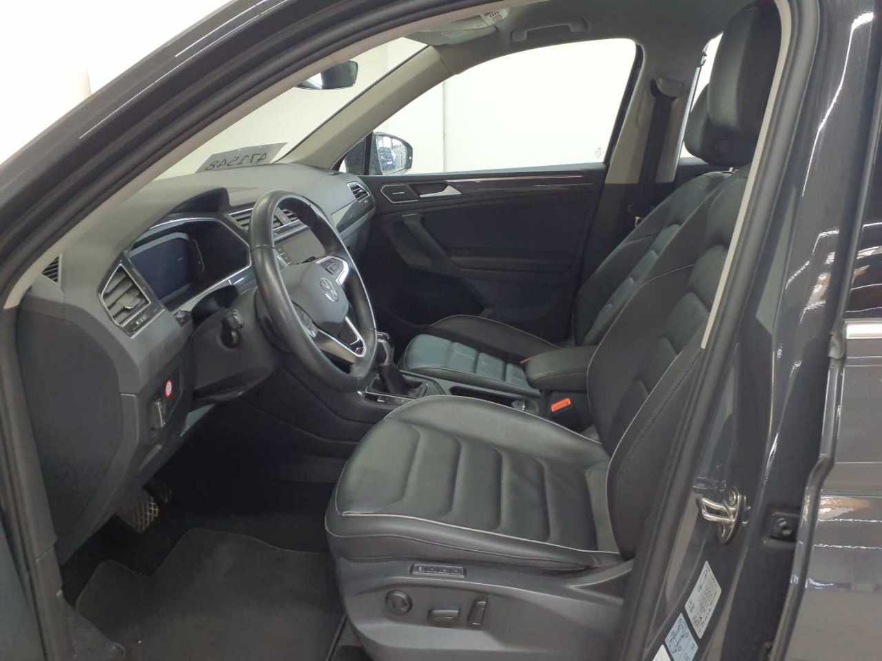 Volkswagen Tiguan 2.0 TDI SCR DSG Elegance 7