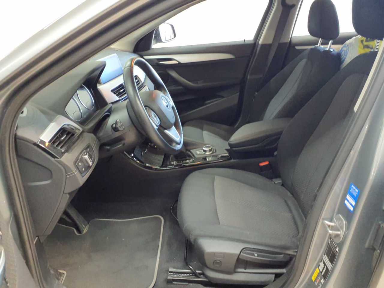 BMW X2 xDrive25e Advantage 8