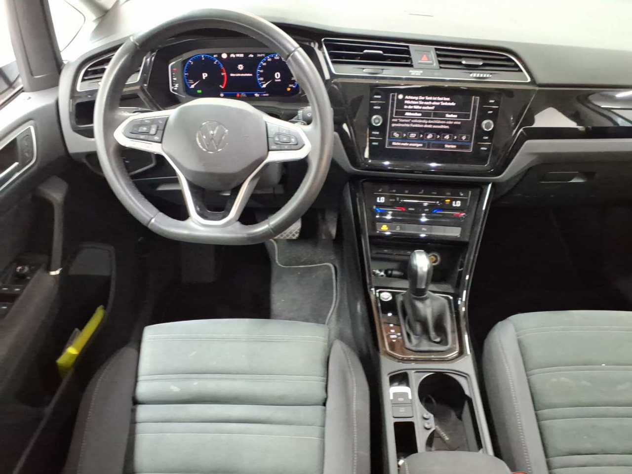Volkswagen Touran 2.0 TDI SCR DSG Highline 10
