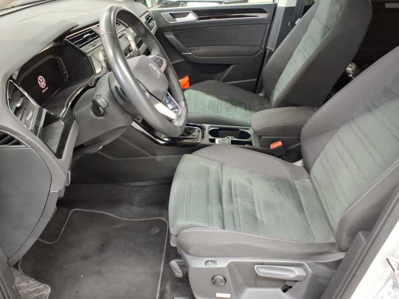 Volkswagen Touran 2.0 TDI SCR DSG Highline 7
