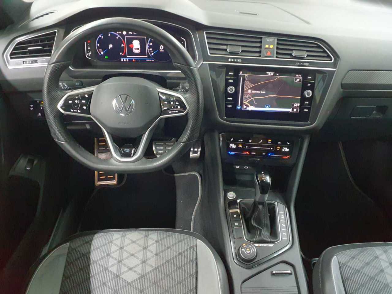 Volkswagen Tiguan Allspace 2.0 TDI SCR 4Motion DSG R-Line 9