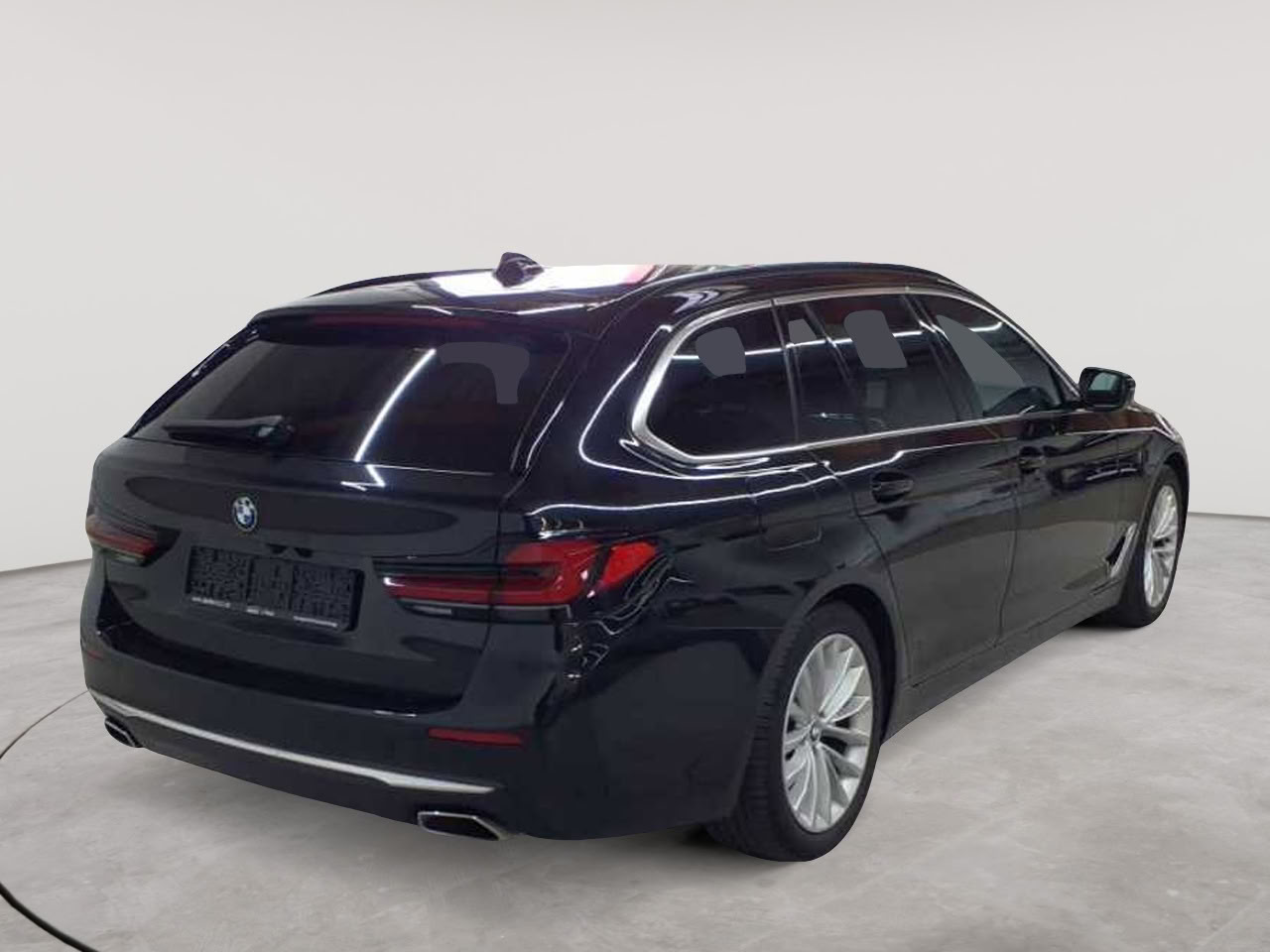 BMW 520d xDrive Touring Aut. Luxury Line 4