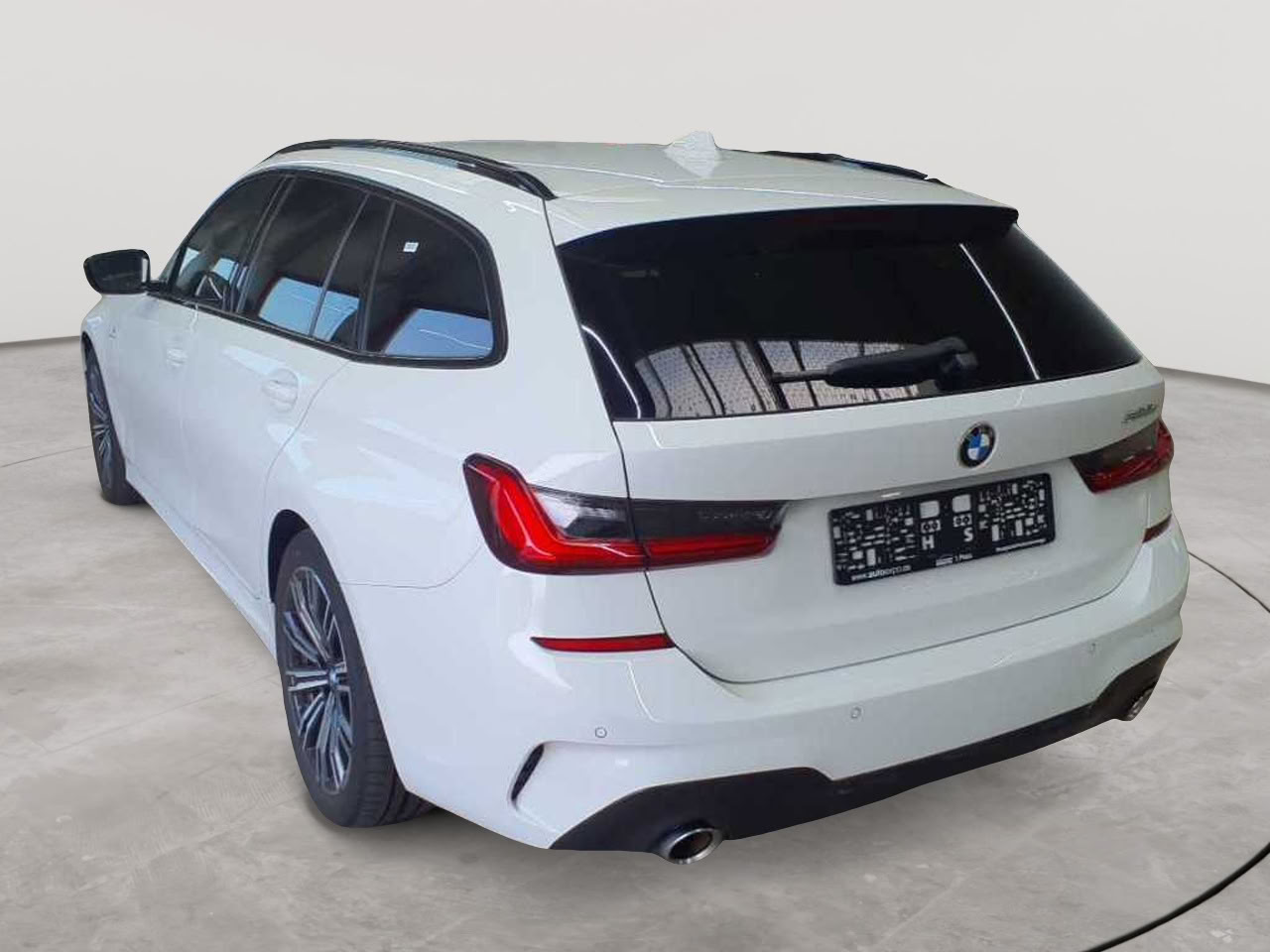 BMW 320e Touring Aut. M Sport 5