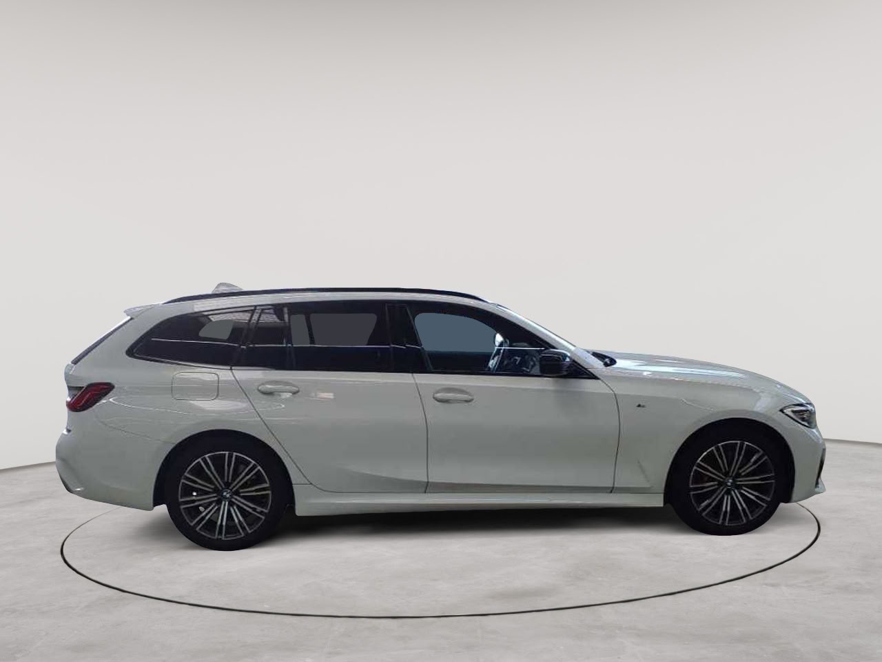 BMW 320e Touring Aut. M Sport 3